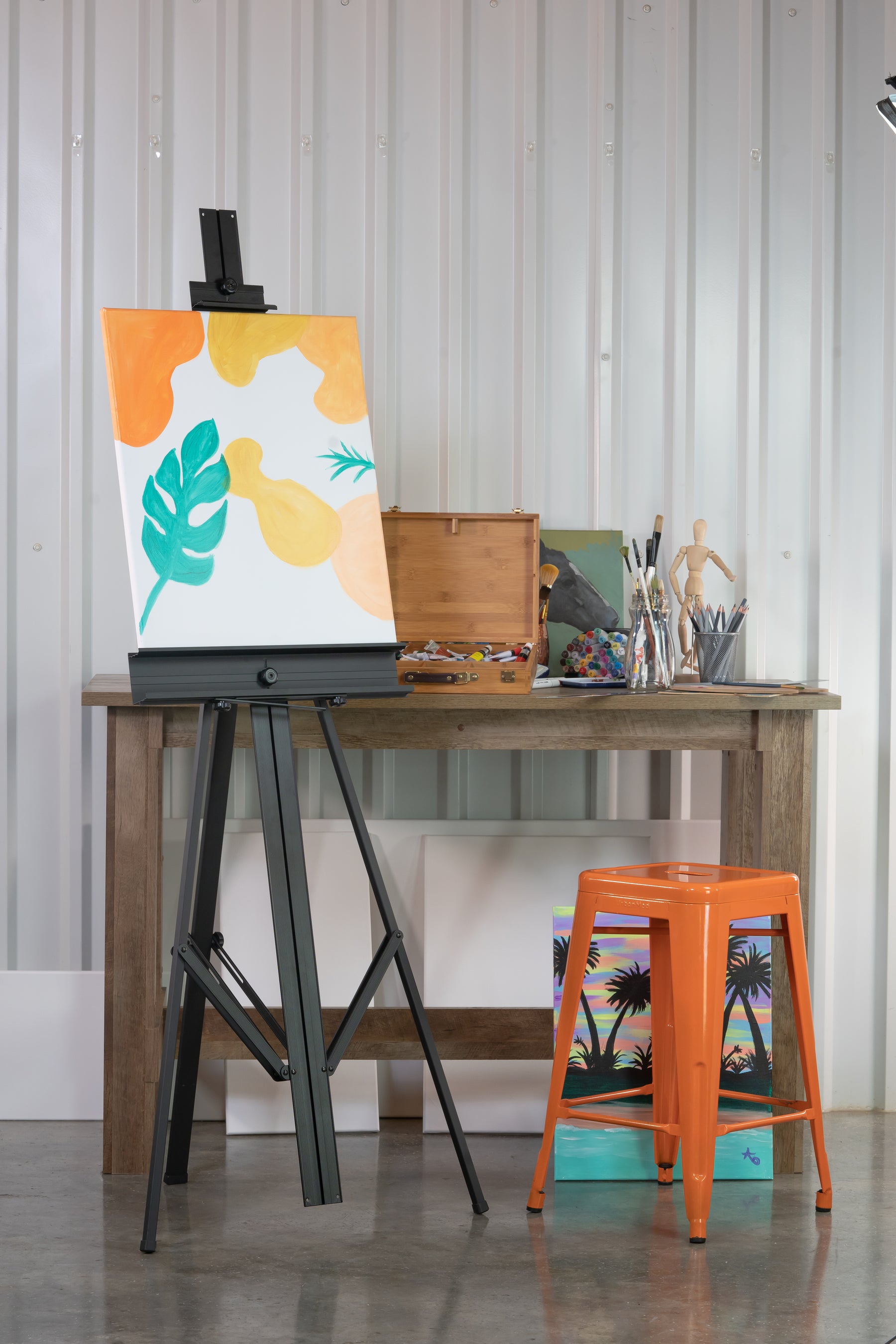 Pacific Arc - Bivouac Aluminum 67 Inch Adjustable Art Easel with Center Mast for Artists, Hobbyists, Students, and Professionals
