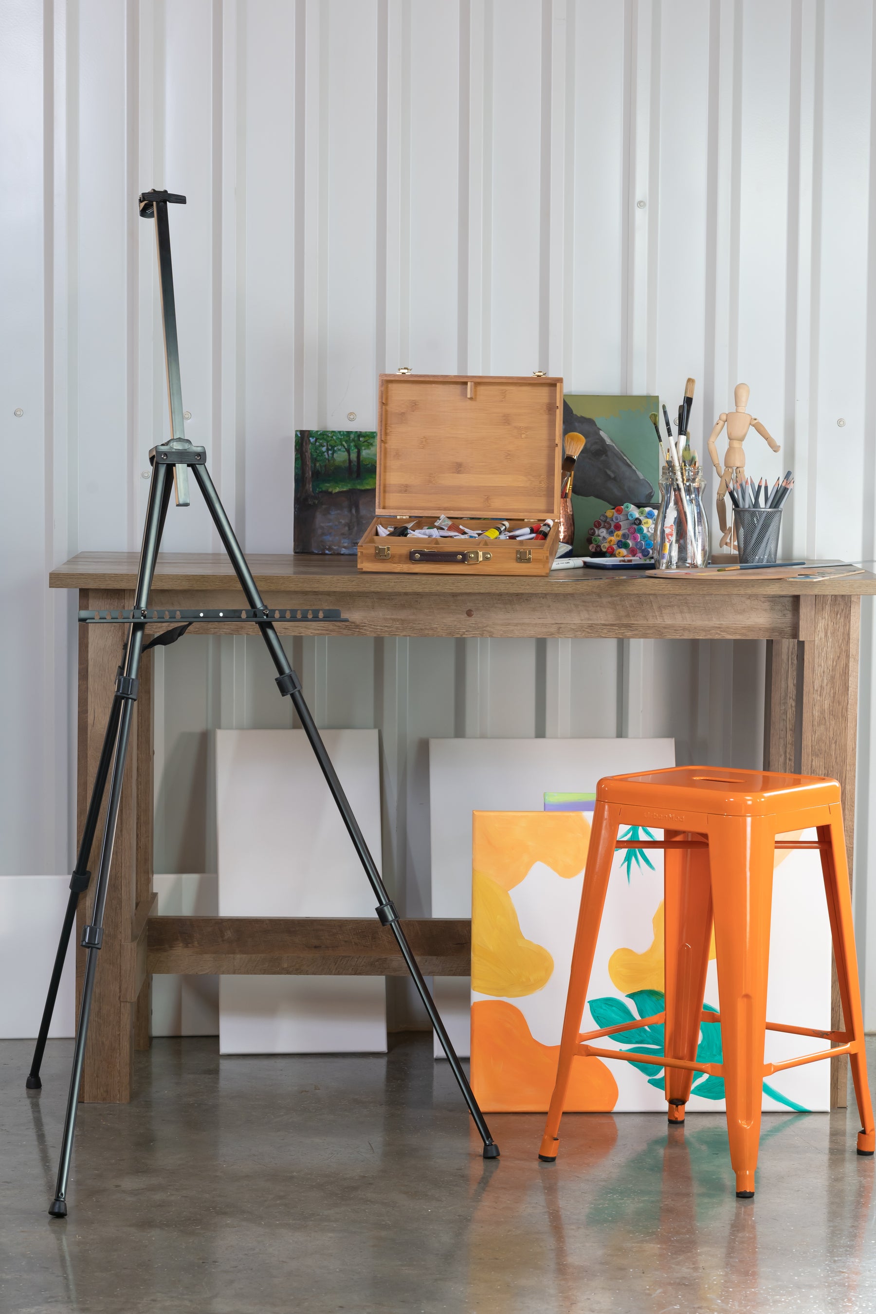 Pacific Arc Backpacker Aluminum 63 Inch Adjustable Art Easel with Carrying Bag for Artists, Hobbyists, Students, and Professionals