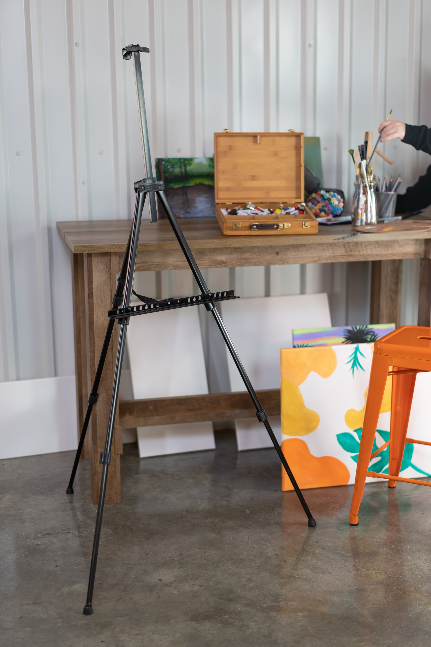 Pacific Arc Backpacker Aluminum 63 Inch Adjustable Art Easel with Carrying Bag for Artists, Hobbyists, Students, and Professionals