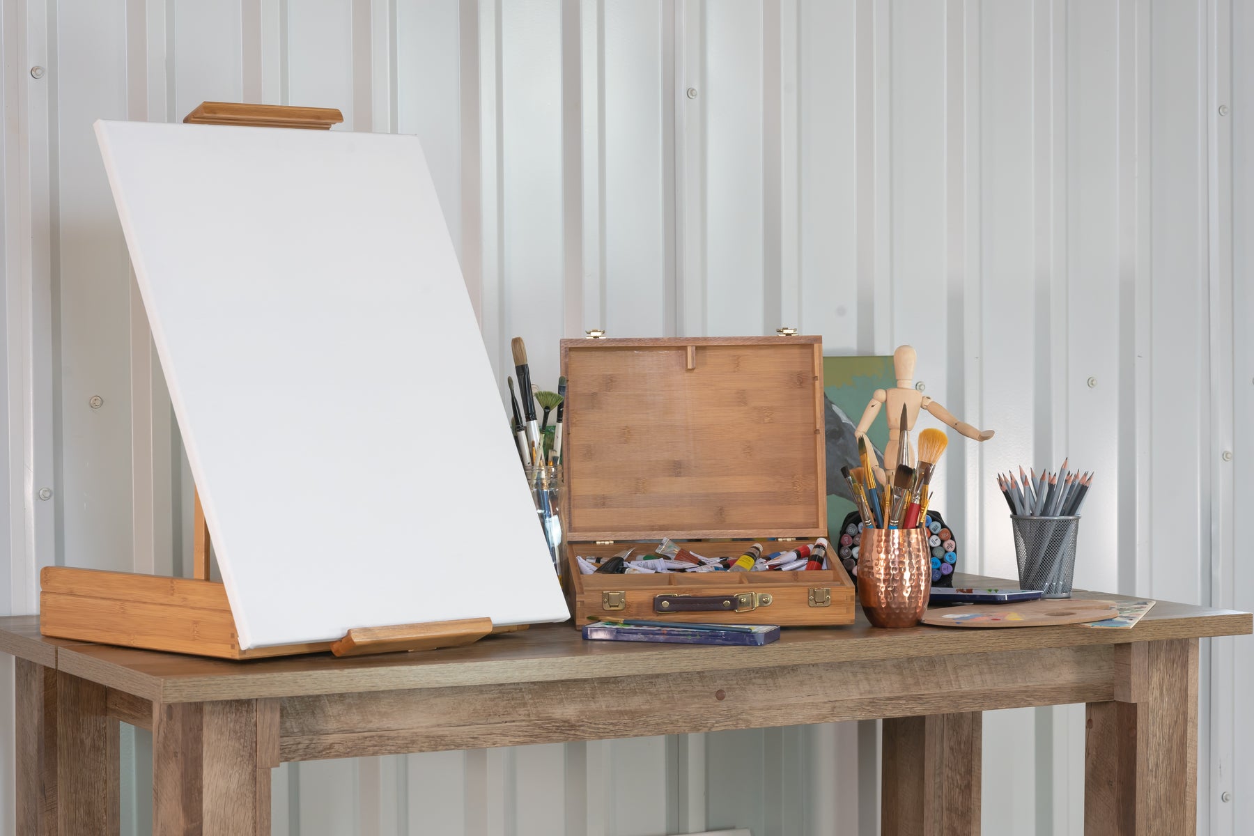 Pacific Arc Bamboo Professional Easel - Table-top Box for Artists, Hobbyists, Students, and Professionals