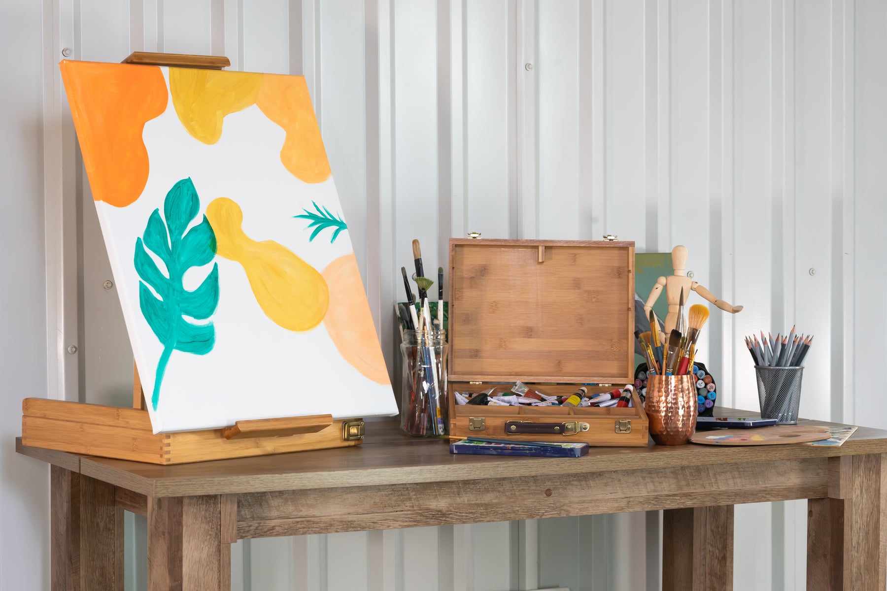 Pacific Arc Bamboo Professional Easel - Table-top Box for Artists, Hobbyists, Students, and Professionals