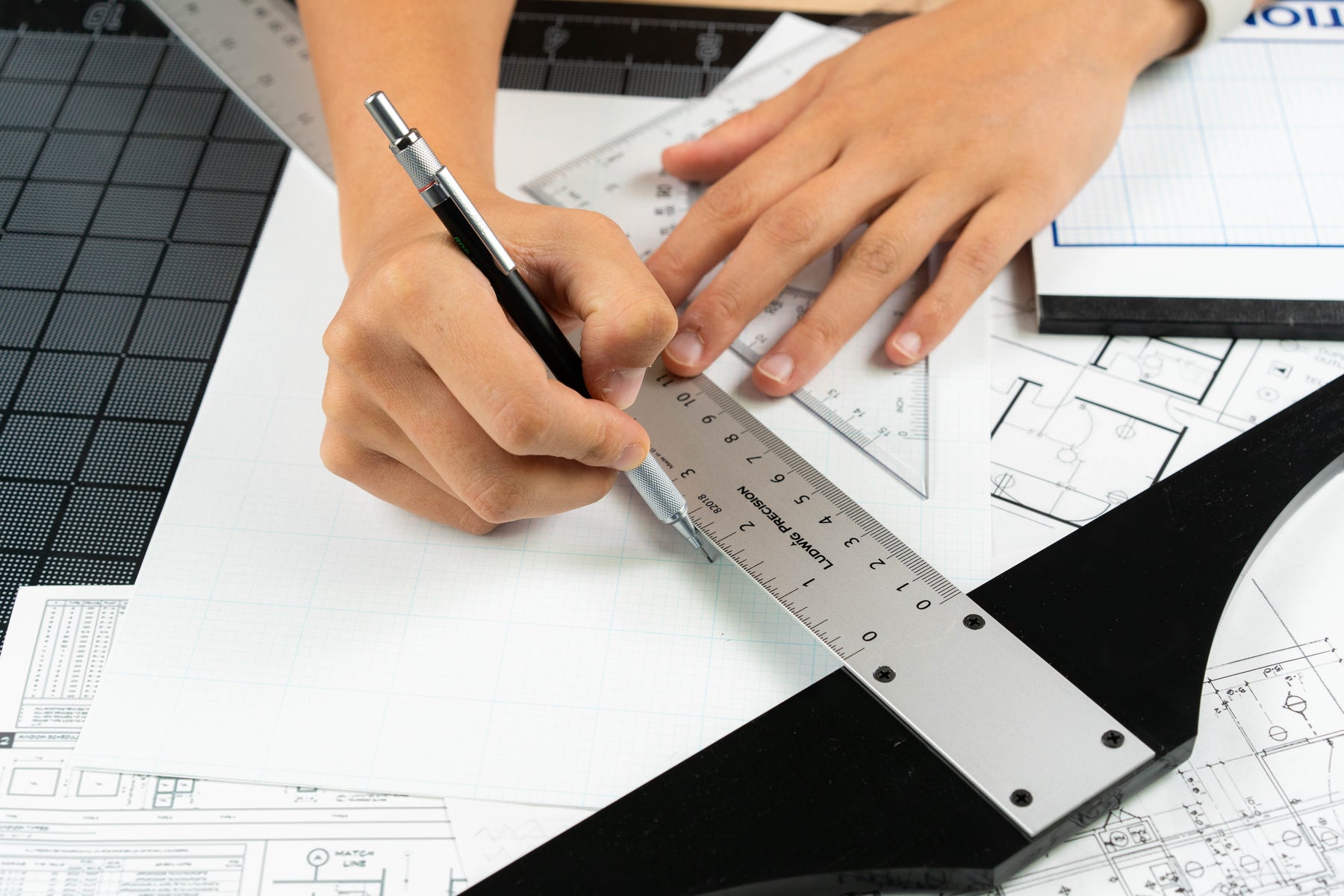 Pacific Arc: T-Square, Aluminum, Scholastic - inch/Metric 12" - 36" Drawing and Design tool for students and professionals, Great for Carpentry, Drafting Architecture, Engineering, and Art