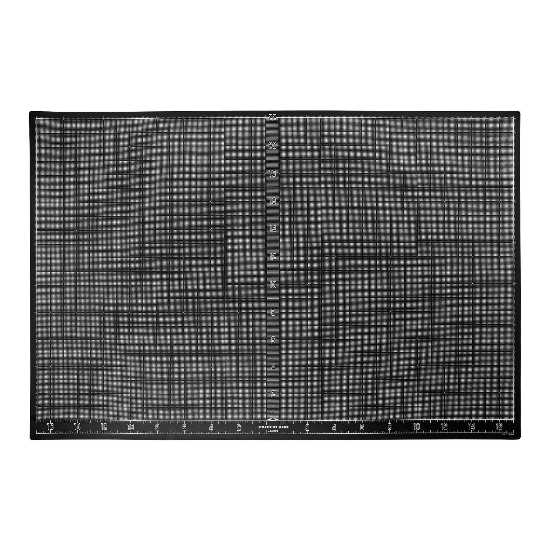 Pacific Arc, Cutting Mat: 3-ply, fully gridded - black